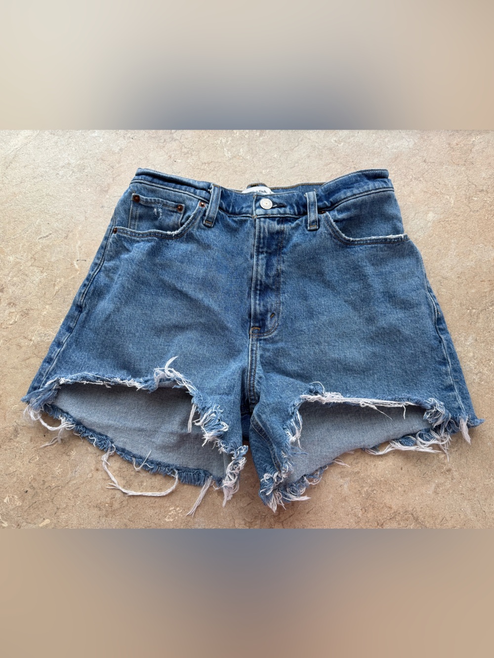 Abercrombie & Fitch The 4” Mom Shorts, High Rise- Size 29/8